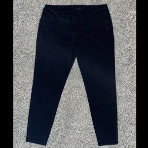 Silver Suki Ankle Skinny Jeans